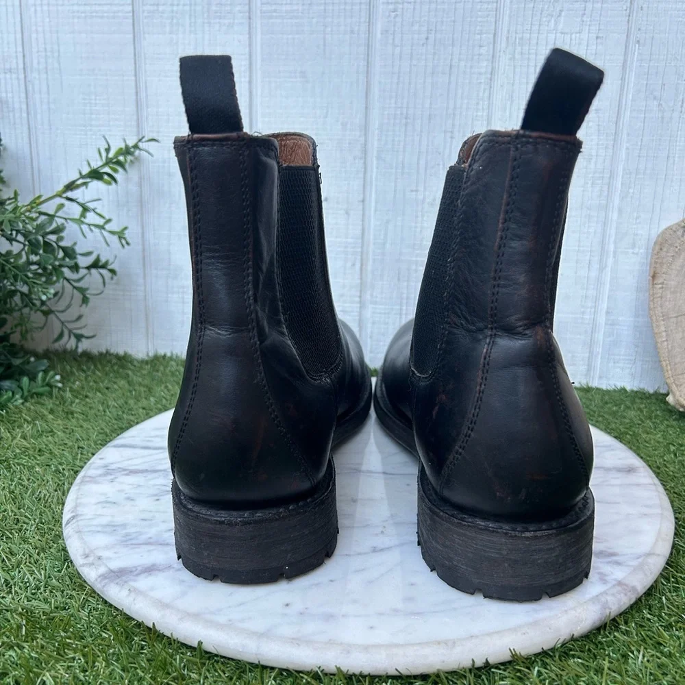 FRYE Tyler Flex Chelsea $268 men size 10 new Color: Antique Black